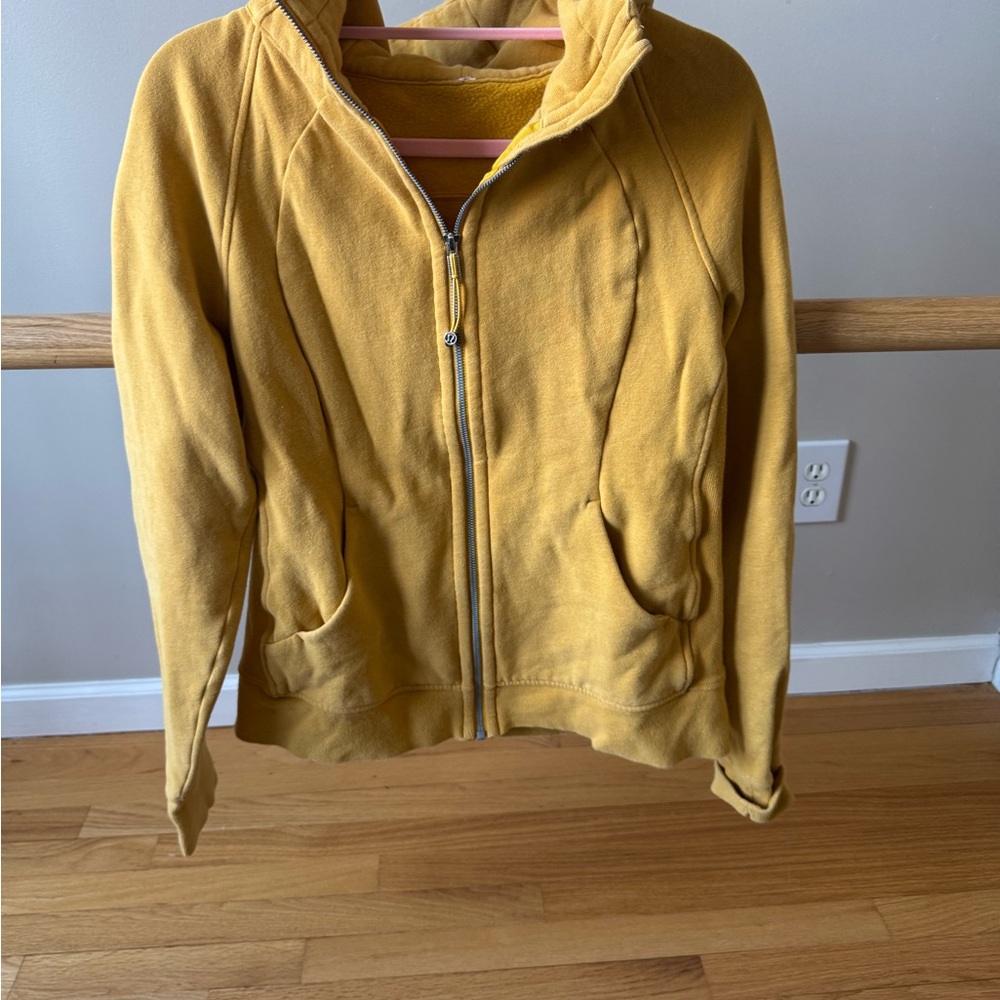 Lululemon scuba hoodie.